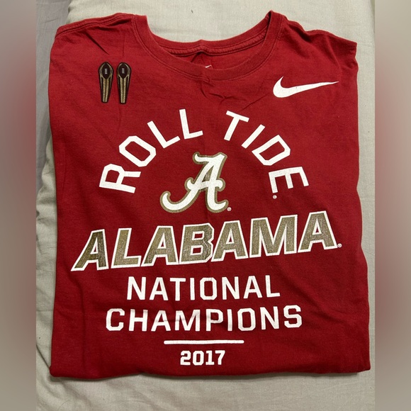 Nike Alabama Champions Tee. Size large. Roll Tide and logo. Great condition - Picture 1 of 12